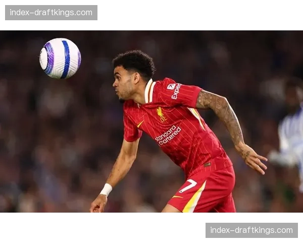 官方：阿拉维斯与主帅路易斯·加西亚续约至2027年