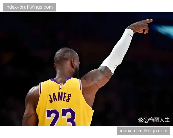 若詹姆斯离开湖人，潜在下家曝光：勇士、尼克斯、快船、骑士四选一